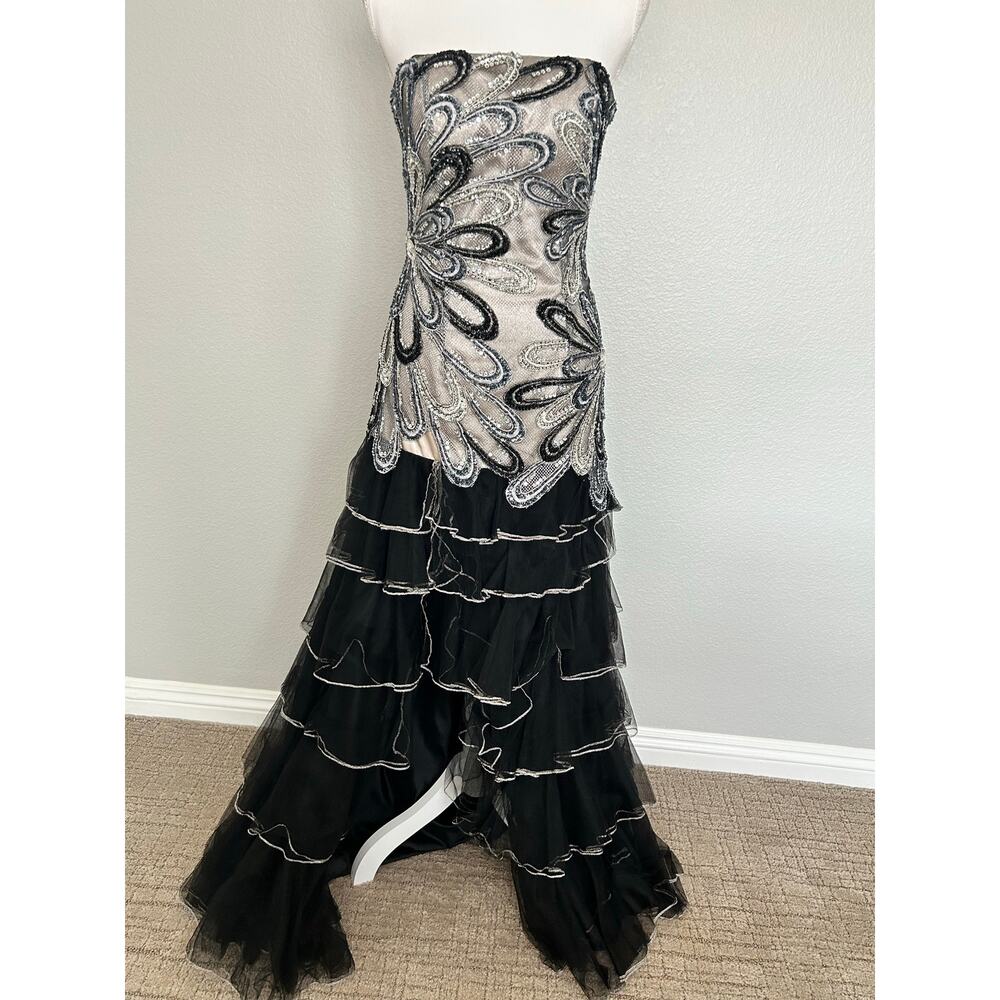 Mac Duggal Black and Silver Strapless Prom Dress